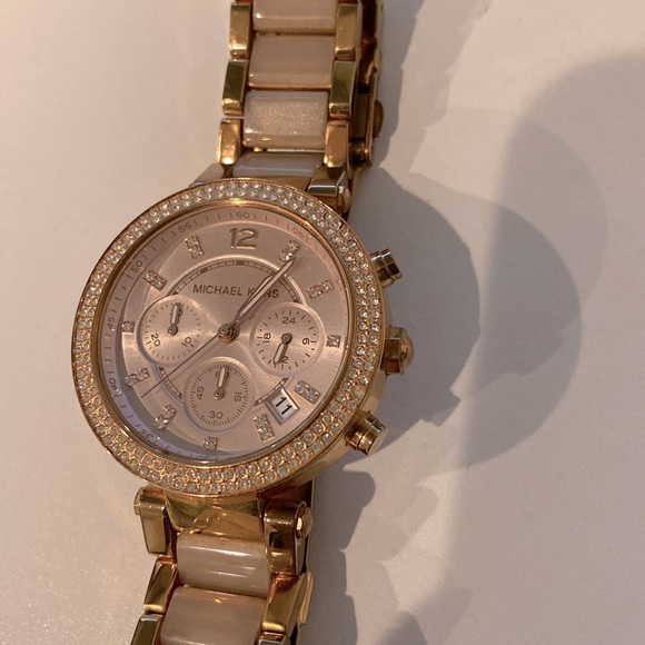 Michael Kors Chronograph Blush and Gold-tone Stainless Steel Watch main image 4